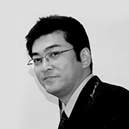 代表　山内 康史 ／ 一級建築士